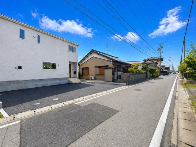クワイエ　一宮市萩原町西御堂第2　全1区画分譲の前面道路含む現地写真|■前面道路　■ヤマダ不動産　株式会社リライフ　
■夢のマイホーム購入をフルサポートします！