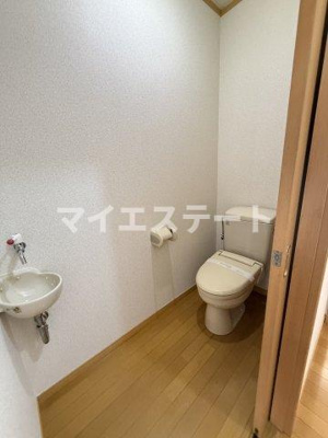 【トイレ】 | クレージュA | 別部屋写真