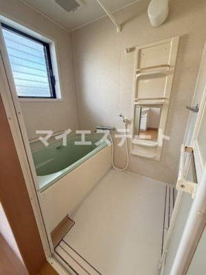 【浴室】 | クレージュA | 別部屋写真