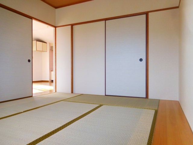 大塚チェリーハイツ12の子供部屋