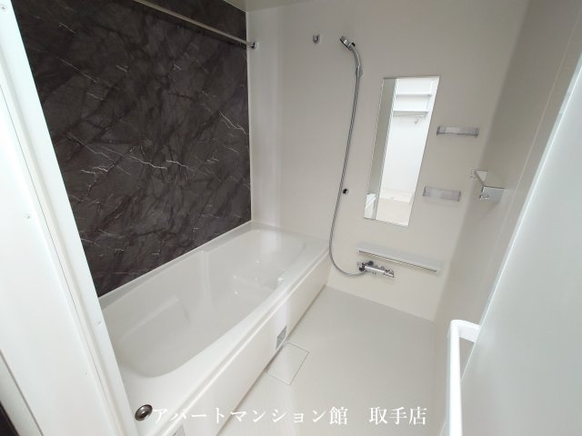 Ｙ’ｓ　ＳＴＡＴＥ　天王台の浴室