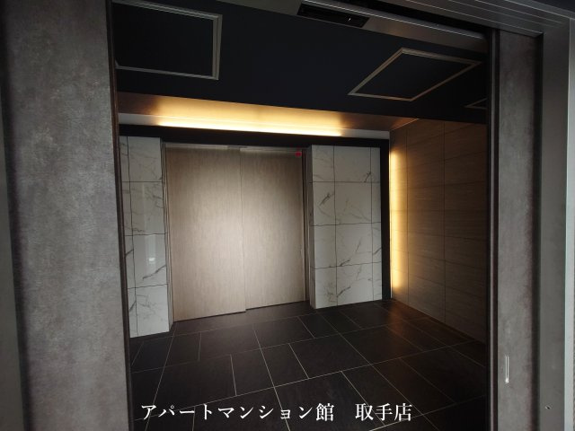 Ｙ’ｓ　ＳＴＡＴＥ　天王台のエントランス