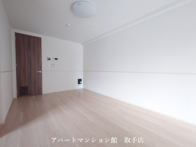 Ｙ’ｓ　ＳＴＡＴＥ　天王台の居間・リビング