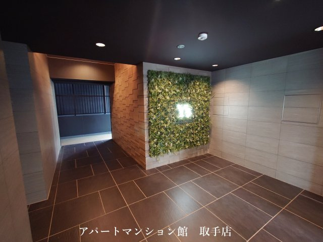 Ｙ’ｓ　ＳＴＡＴＥ　天王台のエントランス