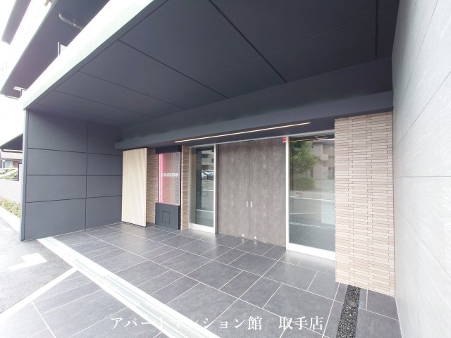 Ｙ’ｓ　ＳＴＡＴＥ　天王台のエントランス