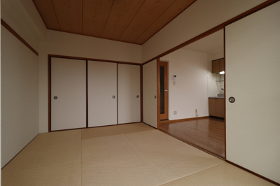【寝室】 | クオーレ花尻