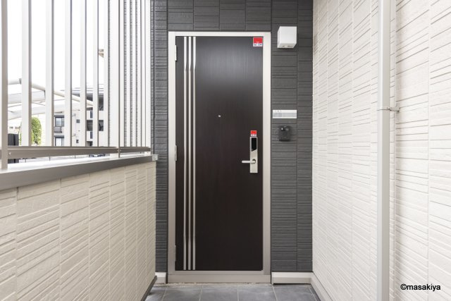 エスポワール栗田のエントランス