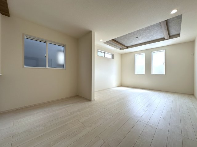 神戸市垂水区名谷町１期新築戸建１号棟の居間・リビング