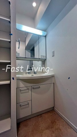 アリビオ九段の洗面所