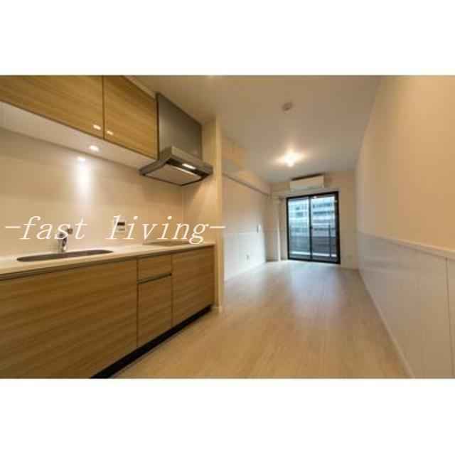 ダブル・リーブス半蔵門の居間・リビング