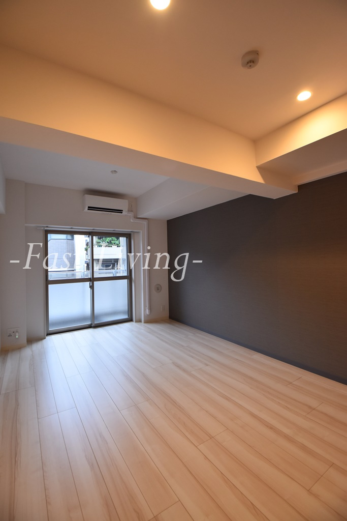 NANAEI日本橋の居間・リビング