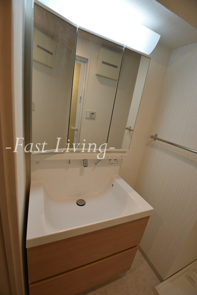 NANAEI日本橋の洗面所