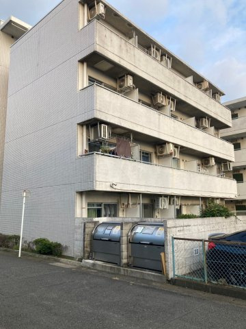 キャトルセゾン淵野辺の外観