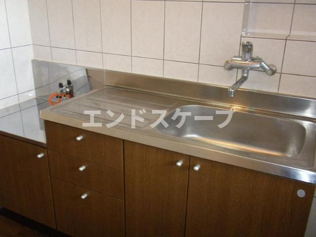 ルミナスハイムのキッチン|キッチン
高崎、前橋のお部屋探しはエンドスケープまで！お客様の理想お聞かせ下さい♪