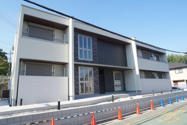 Espoir宝塚・川面の外観