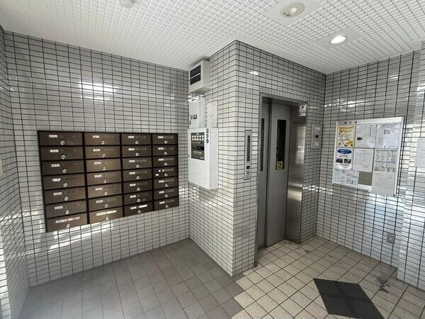 THE RESIDENCE KANAYAMA SOUTHのロビー