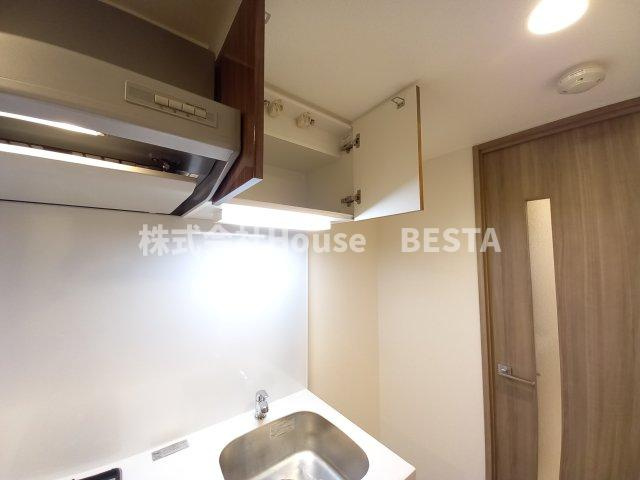 プレサンス兵庫駅前のキッチン