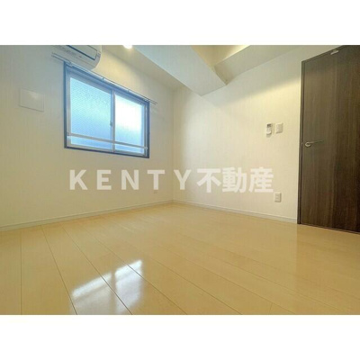 【寝室】 | グランデュールⅦ大田中央 | 開放的な寝室です