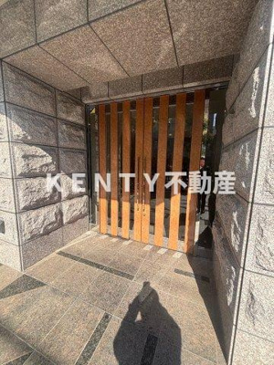 【エントランス】 | グランデュールⅦ大田中央 | 毎日通るエントランスはこのようになっています