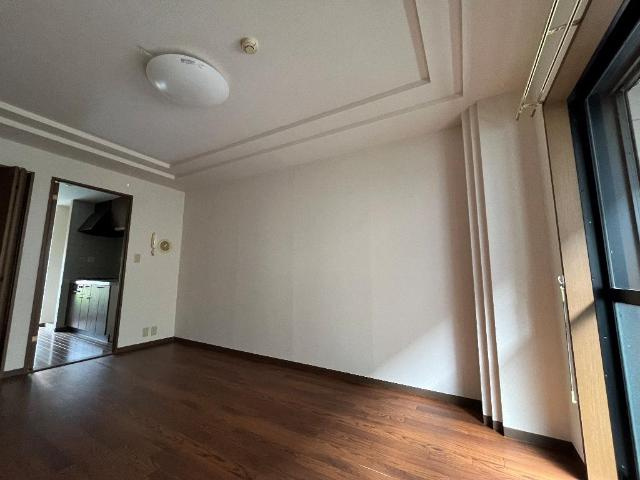 ロズウェルシブヤの内装|洋室