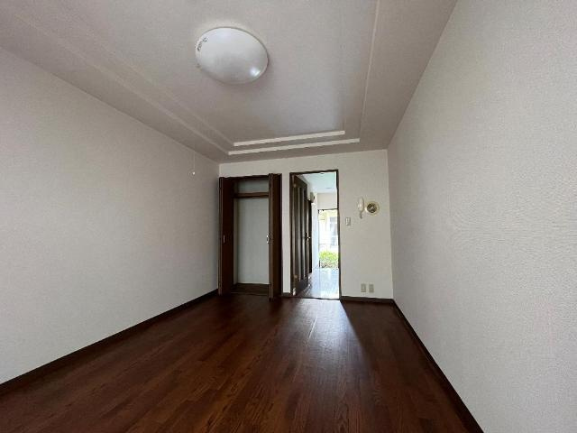 ロズウェルシブヤの内装|洋室