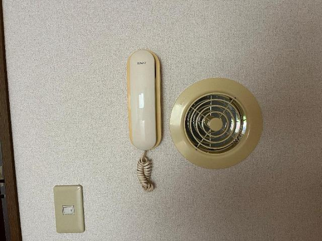 ロズウェルシブヤの内装|インターホン