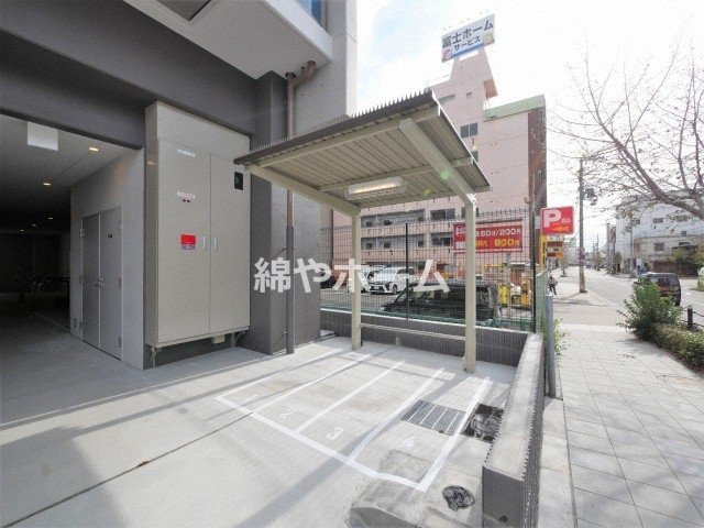 エグゼ難波WESTリバーのエントランス|建物の内部です