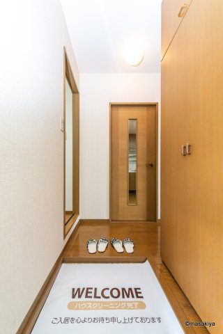 ガーデン岳樹の玄関|玄関