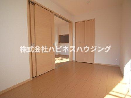 クレッシェンドの洋室