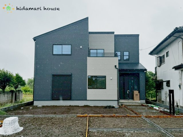 上尾市瓦葺第2　新築戸建　リーブル01