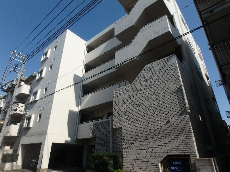 神戸市東灘区深江本町２丁目の駐車場の外観
