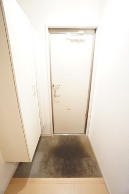 【玄関】 | コーポスカイF | ※同物件・反転タイプの写真です。