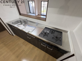 ＫＤＸレジデンス夙川ヒルズ５番館のキッチン