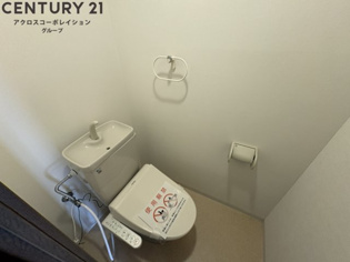 ゆったり落ち着けるトイレです。