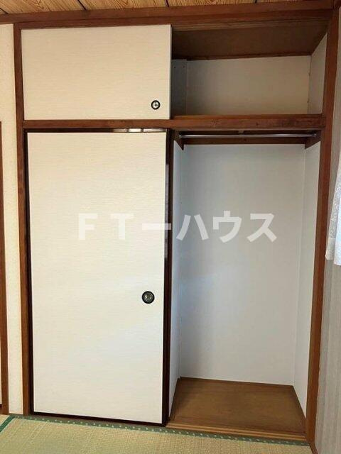 松が丘戸建の収納