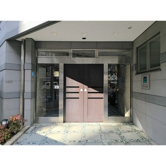 【エントランス】