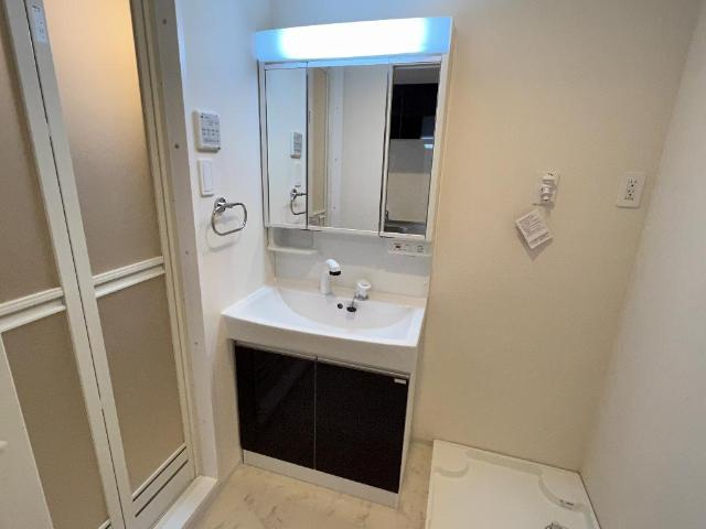 プレジ・マルトモ(ＰＲＥＳＩ・ＭＡＲＵＴＯＭＯ)の洗面所|洗面