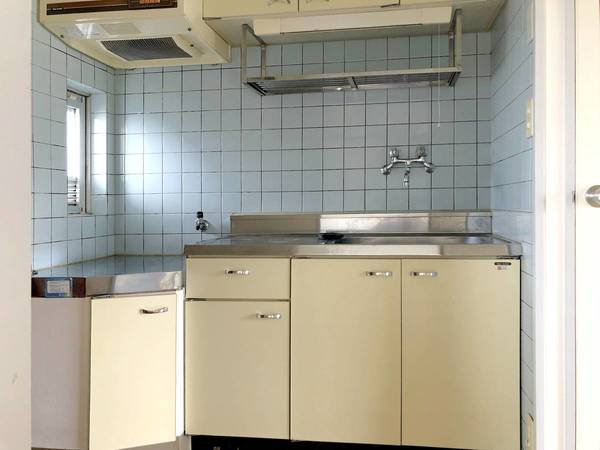 ビレッジハウス亀井野4号棟のキッチン|ビレッジハウスの同一物件・同一タイプの間取りの写真です