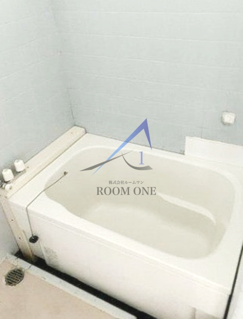 第２ミカミハイツの浴室|お風呂です。