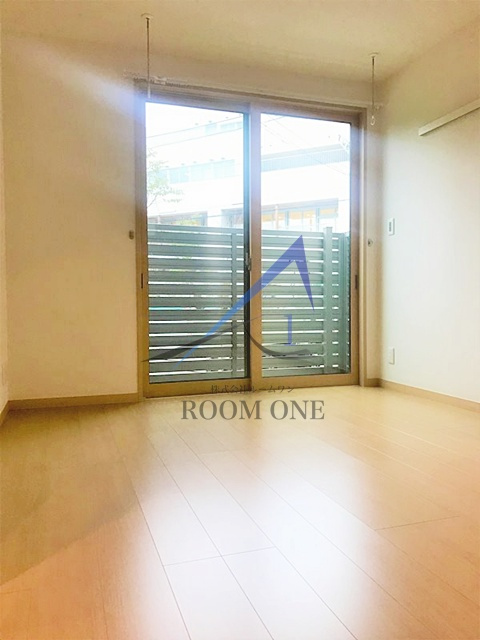 カーサコリーナの居間・リビング|洋室のお部屋です。