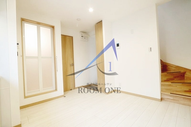 プレジ桜新町　の居間・リビング|洋室のお部屋です。