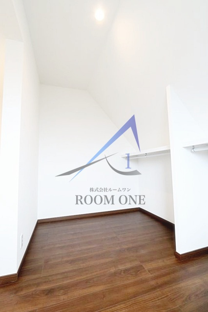 プレジ桜新町　の収納|ウォークインクローゼットです。