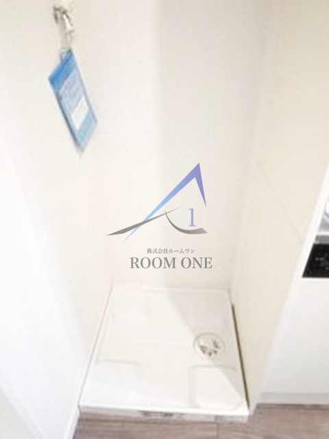 ラカーサ武蔵小杉の設備|洗濯機置場です。