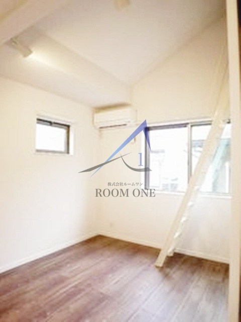 ラカーサ武蔵小杉の居間・リビング|洋室のお部屋です。