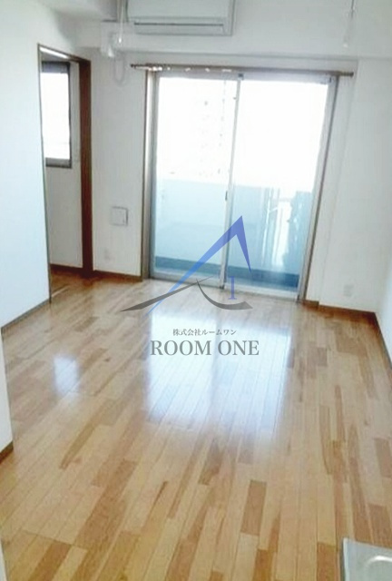 メゾン　ＴＡＤＯの居間・リビング|洋室のお部屋です。