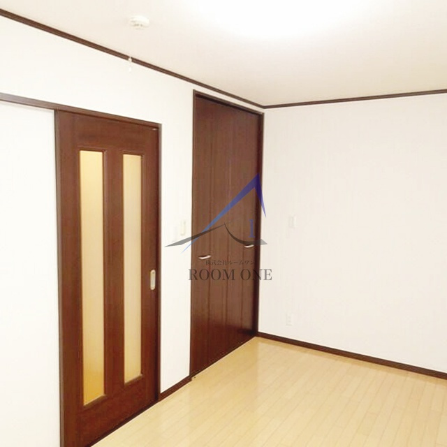 マハロビルの居間・リビング|洋室のお部屋です。