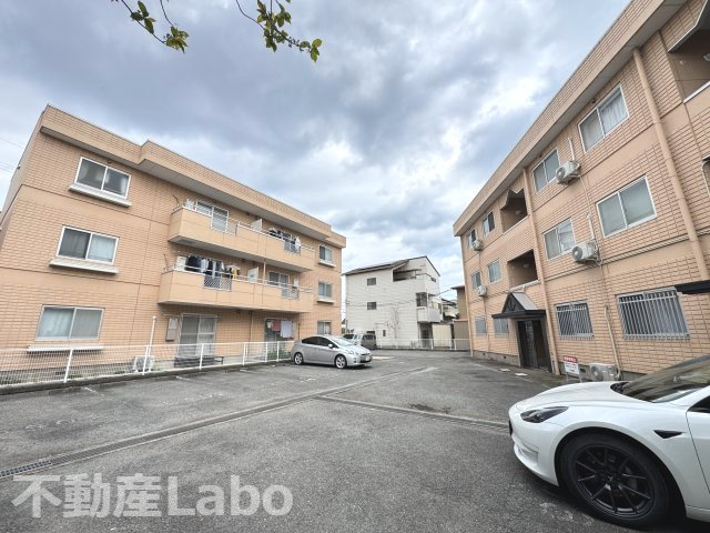 コーポ　ラフォーレ　Ｂの駐車場