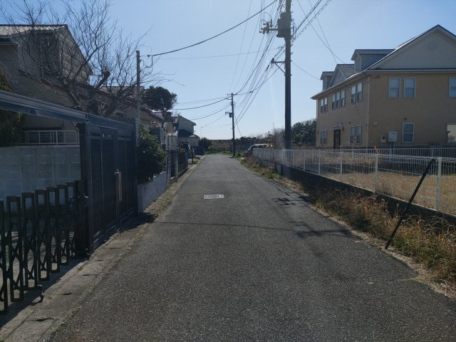 【前面道路含む現地写真】 | 山武市白幡　古家付き土地