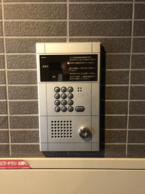 【エントランス】 | オーベルジュ三宿