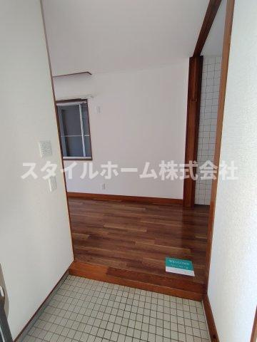 諏訪メゾン牧平の玄関